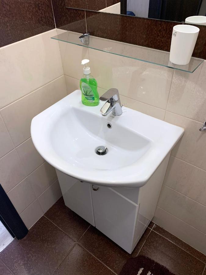 Excellent Apartment In The Center Of Odessa エクステリア 写真