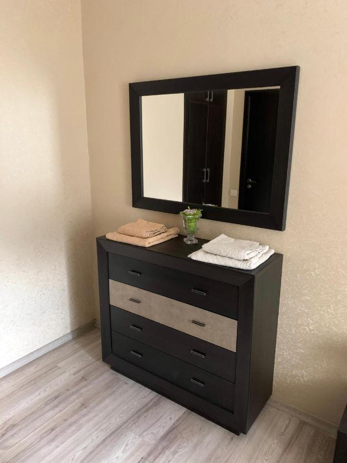 Excellent Apartment In The Center Of Odessa エクステリア 写真